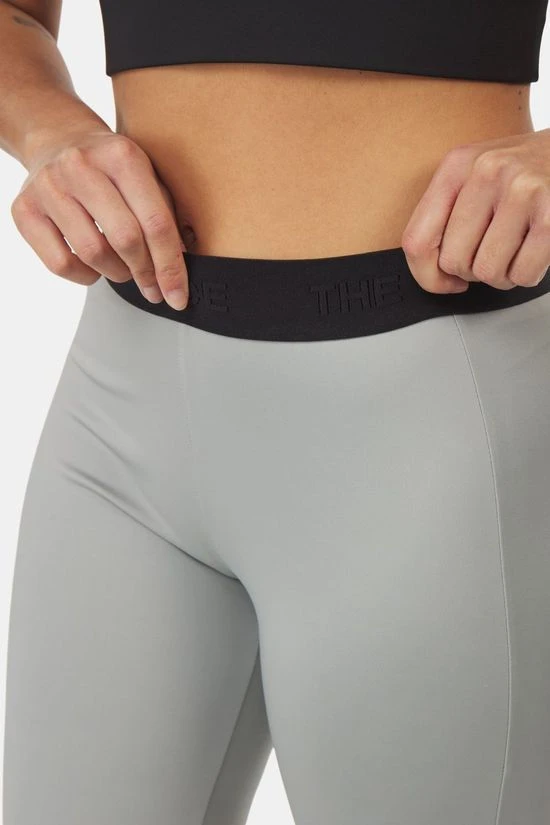 The North Face W Ma High Waist Short 6 The North Face W Ma High Waist Short - Image 4