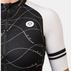AGU Core Jersey SS II Essential Fietsshirt -Move Wear Verkoop d11bac0029 3333 13 nl